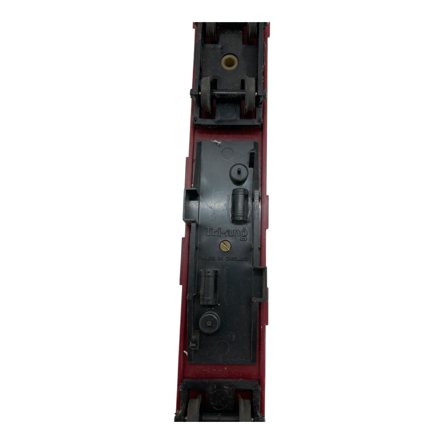Tri-ang Restaurant Car – Maroon and Cream – OO Gauge – Poor Condition (2 of 3)