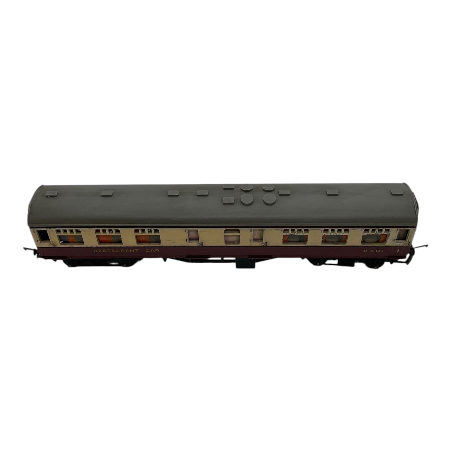 Tri-ang Restaurant Car – Maroon and Cream – OO Gauge – Poor Condition (3 of 3)