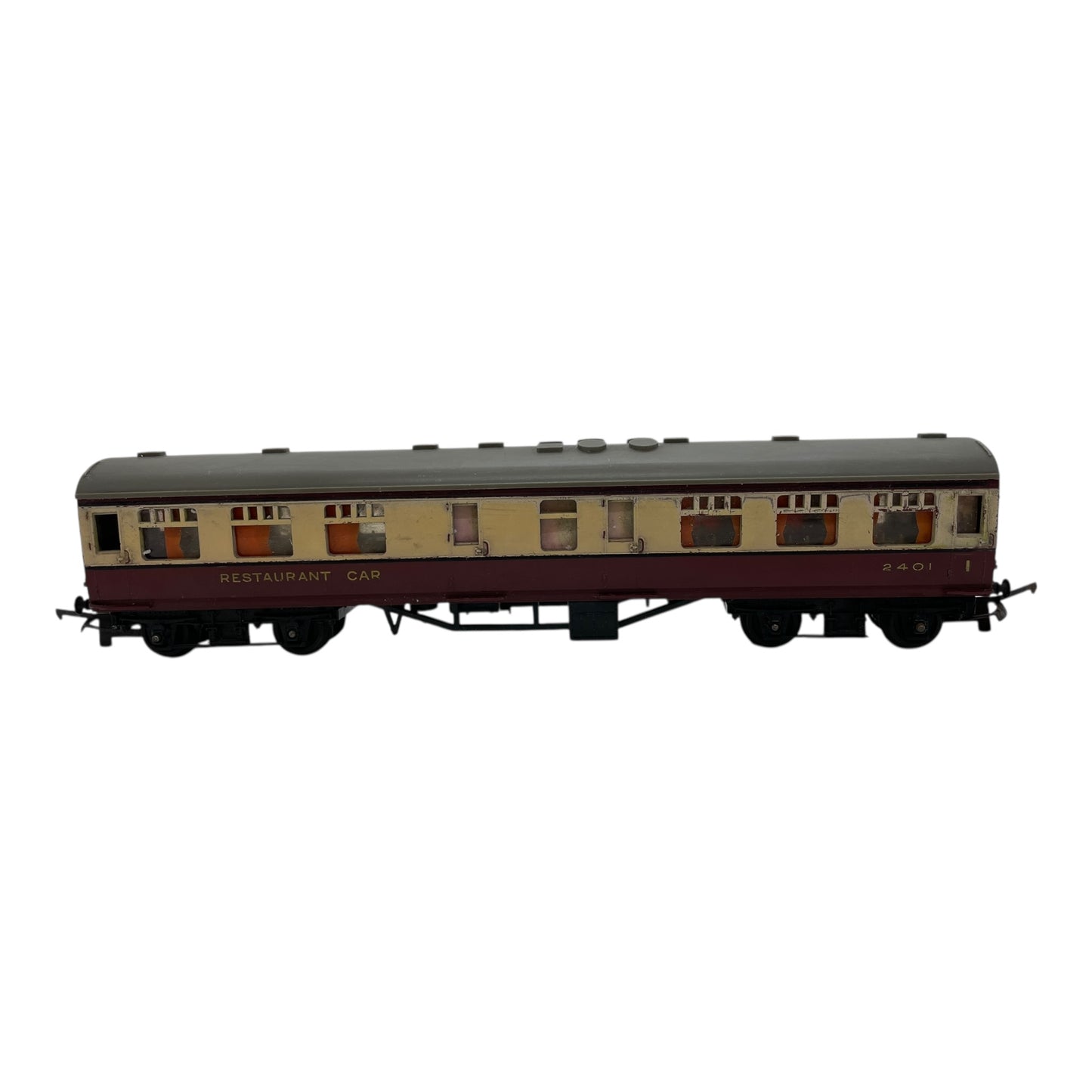 Tri-ang Restaurant Car – Maroon and Cream – OO Gauge – Poor Condition (3 of 3)
