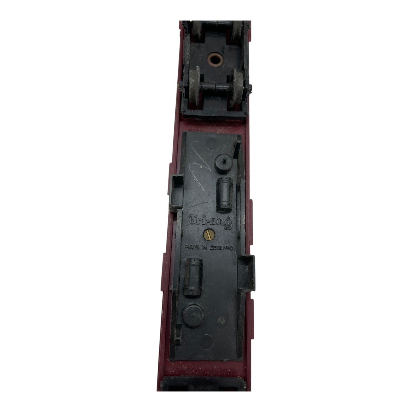 Tri-ang Restaurant Car – Maroon and Cream – OO Gauge – Poor Condition (3 of 3)