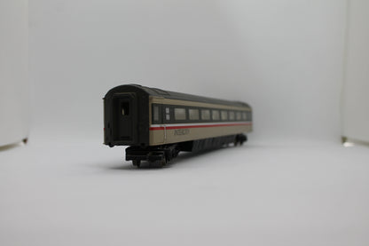 Hornby InterCity Mk3 Standard Open Coach OO Gauge (Pre-Owned)