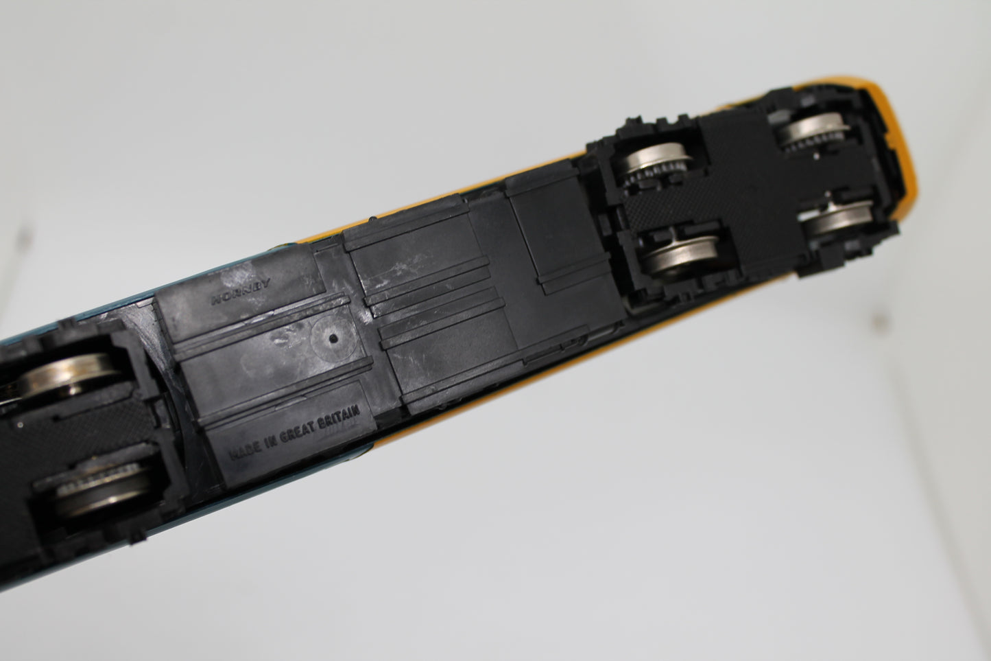 Hornby Inter-City 125 HST Power Car 43010 OO Gauge (Pre-Owned)