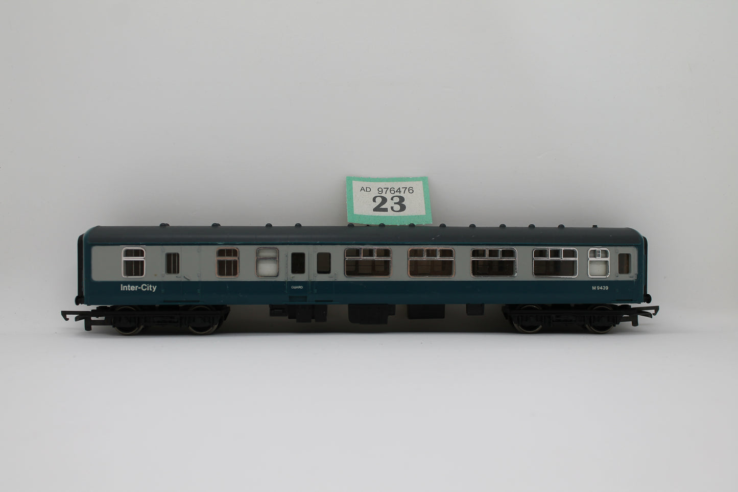 Hornby Inter-City Guard Brake Coach M9439 OO Gauge (Pre-Owned)