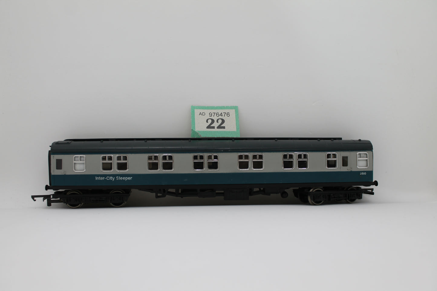 Hornby Inter-City Sleeper Coach No. 2510 OO Gauge (Pre-Owned)
