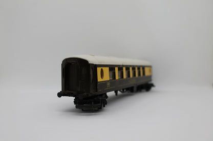 Tri-ang Pullman Parlour Car "Jane" OO Gauge Coach (Pre-Owned)