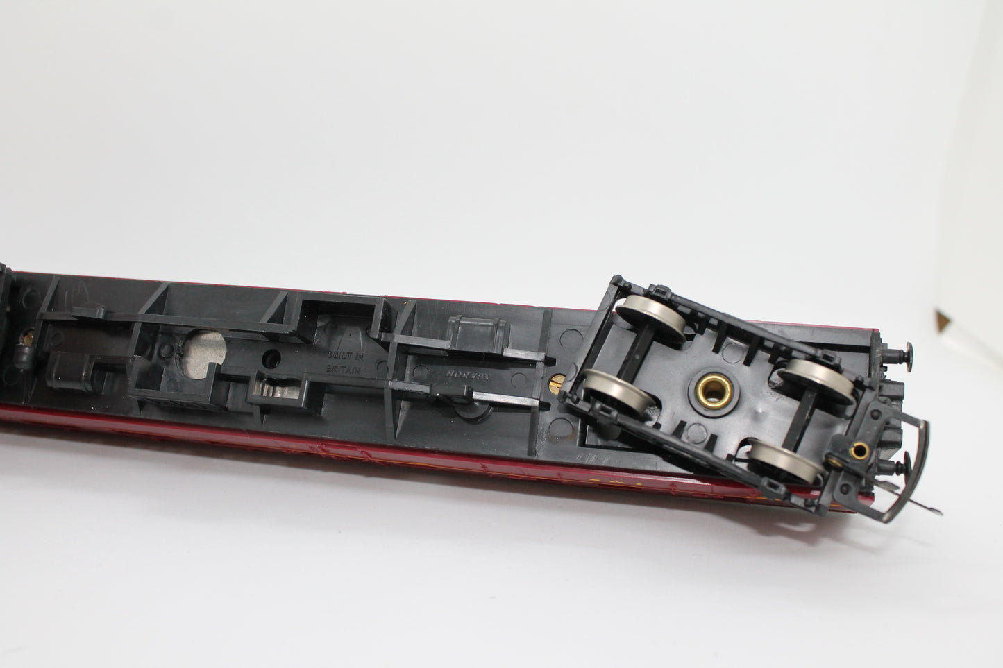 Hornby LMS 5051 Brake Composite Coach OO Gauge (Pre-Owned)