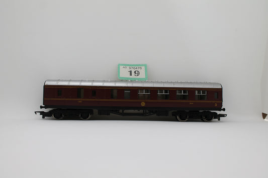 LMS 5644 Third Class Corridor Coach OO Gauge (Pre-Owned)
