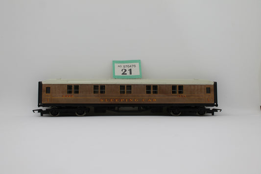 Hornby LNER 1316 Sleeping Car Coach OO Gauge (Pre-Owned)