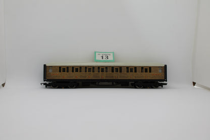 LNER 22357 Clerestory Third Class Coach OO Gauge (Pre-Owned)