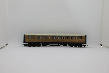 LNER 22357 Clerestory Third Class Coach OO Gauge (Pre-Owned)