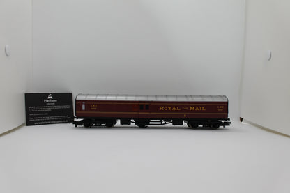 LMS Royal Mail Travelling Post Office Coach OO Gauge (Pre-Owned)