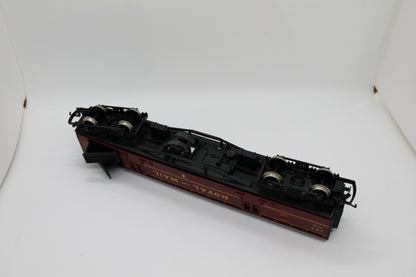 LMS Royal Mail Travelling Post Office Coach OO Gauge (Pre-Owned)