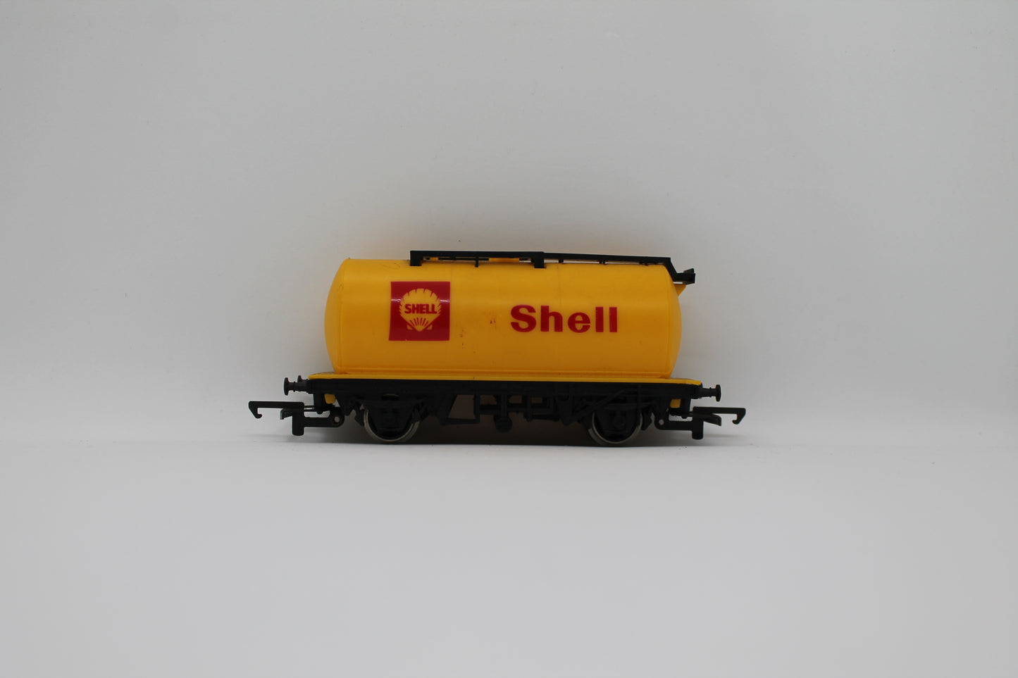 Hornby Shell Tank Wagon OO Gauge (Pre-Owned)