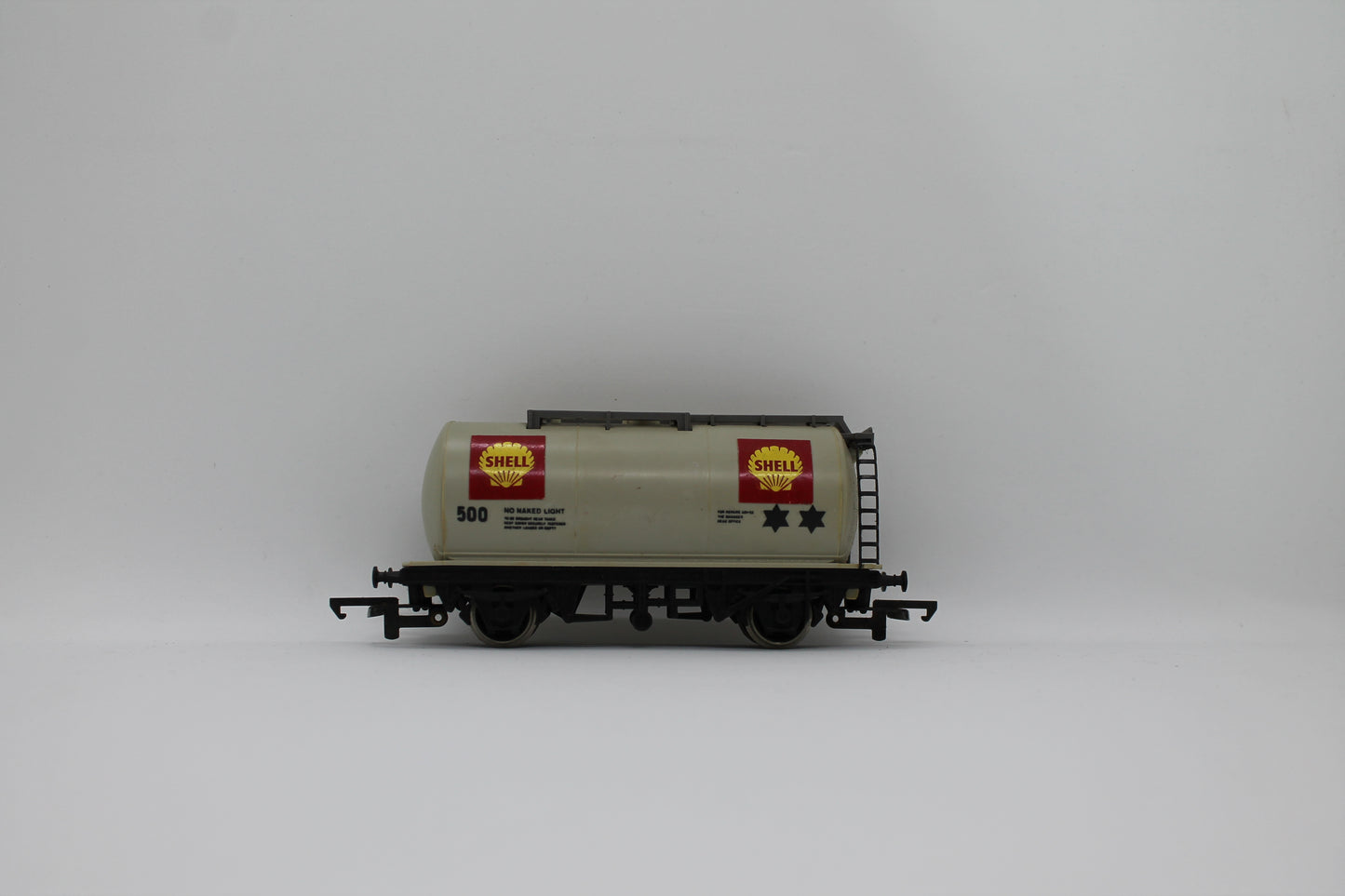 Hornby Shell 500 Tank Wagon OO Gauge (Pre-Owned)