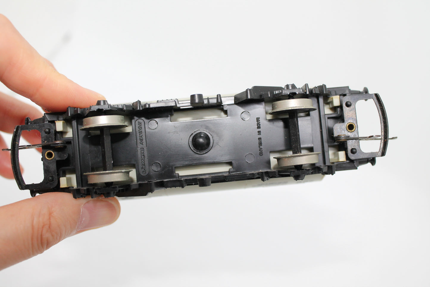 Hornby Shell 500 Tank Wagon OO Gauge (Pre-Owned)