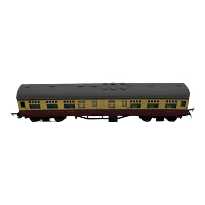 Tri-ang Restaurant Car – Maroon and Cream – OO Gauge – Poor Condition (2 of 3)